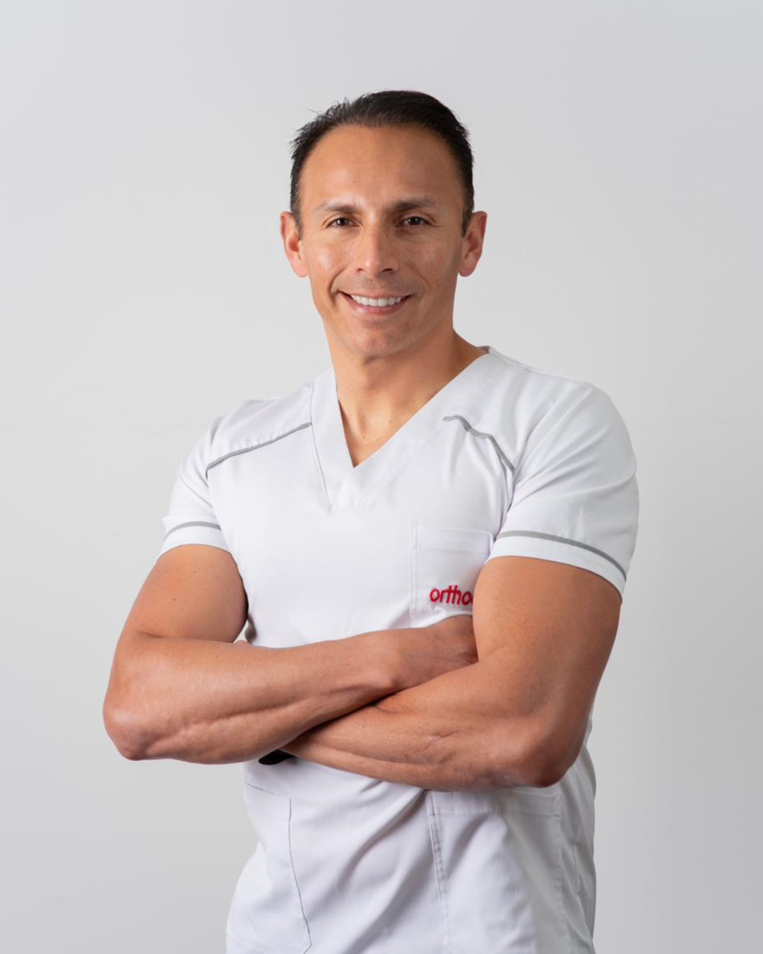 Dr. Manuel Bravo